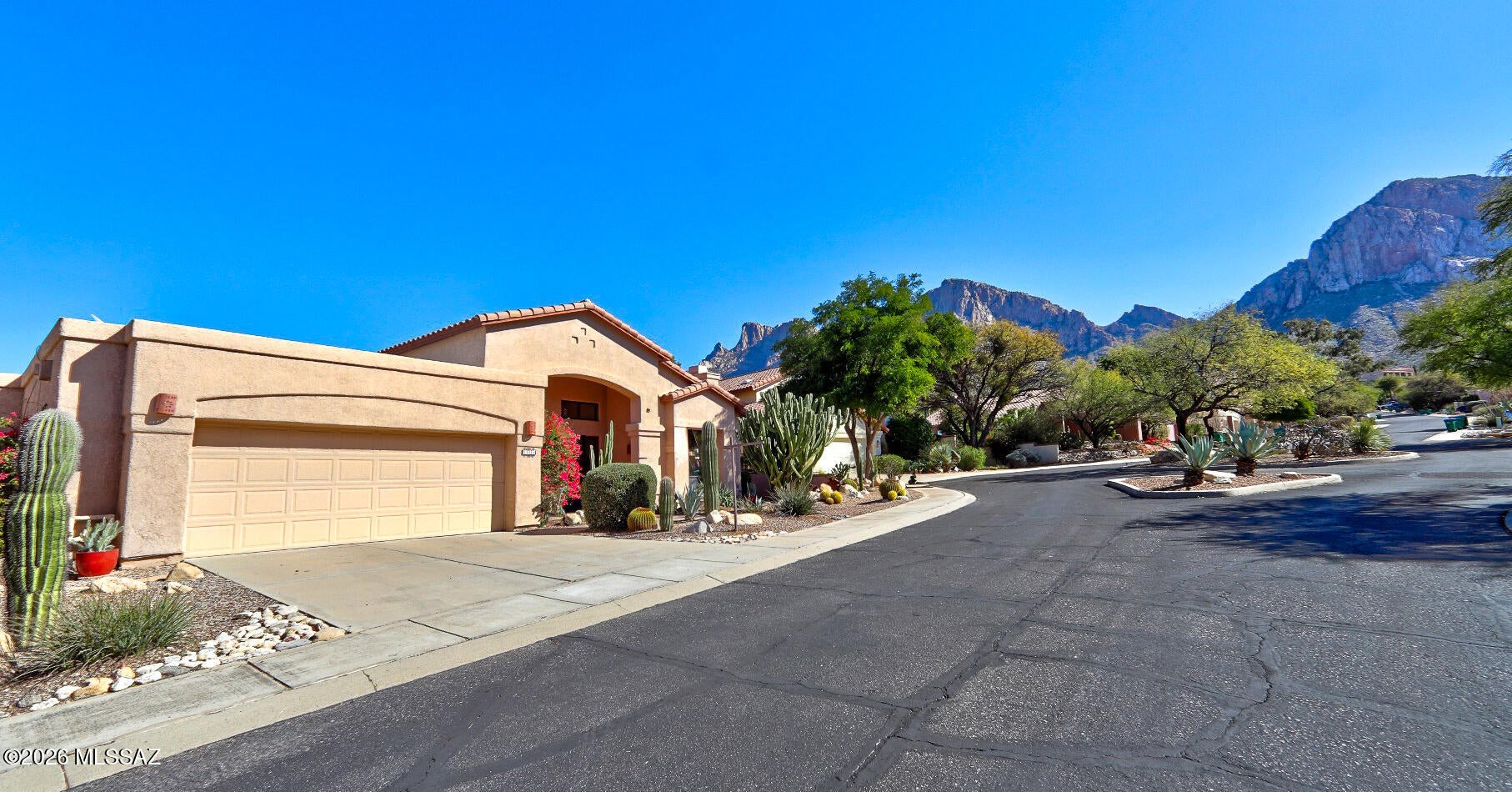 10280 N Calle del Carnero La Reserve Oro Valley AZ 85737